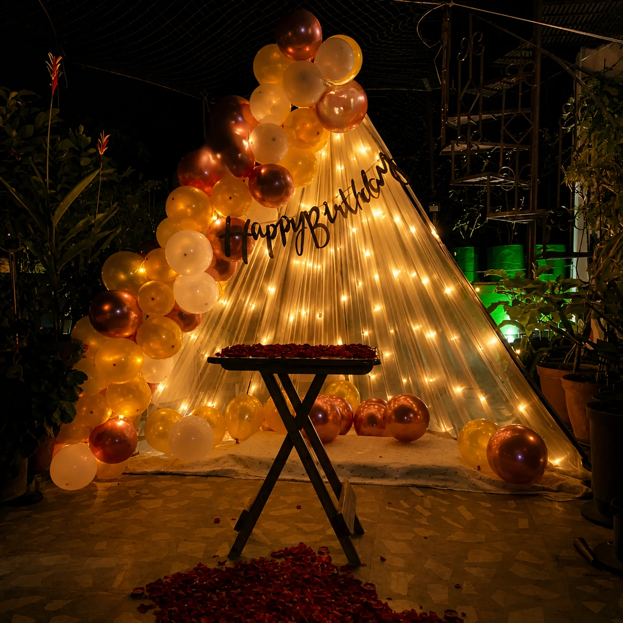 Romantic Cabana Decoration for Couples