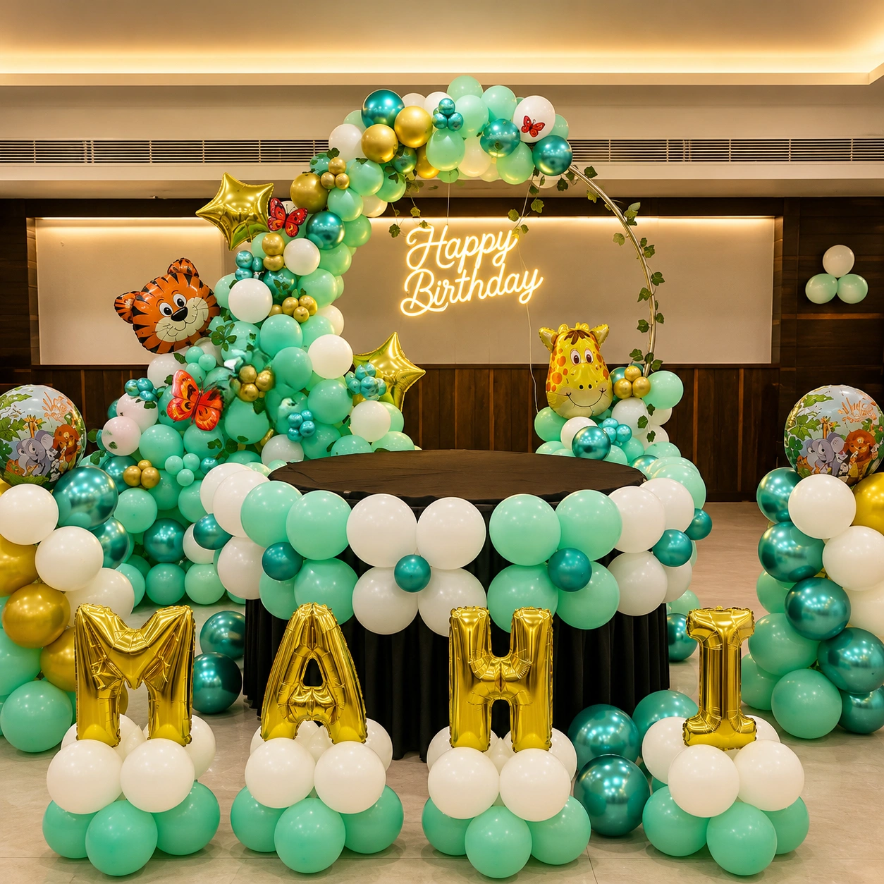 Jungle Theme Balloon Stage Setup
